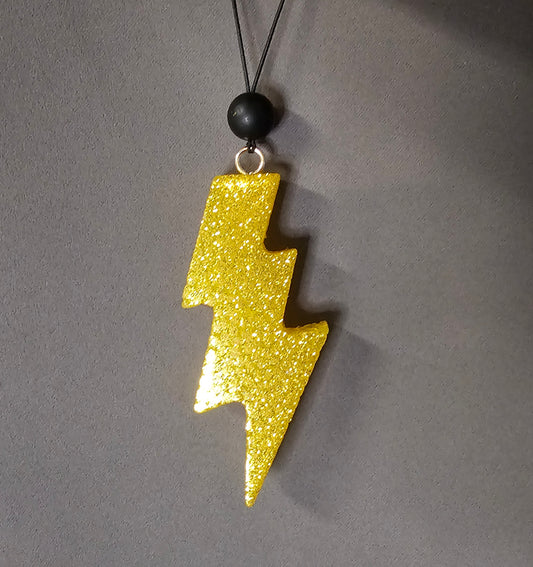 Gold Lightning Bolt Hanging Freshie Scent: Coconut Craze