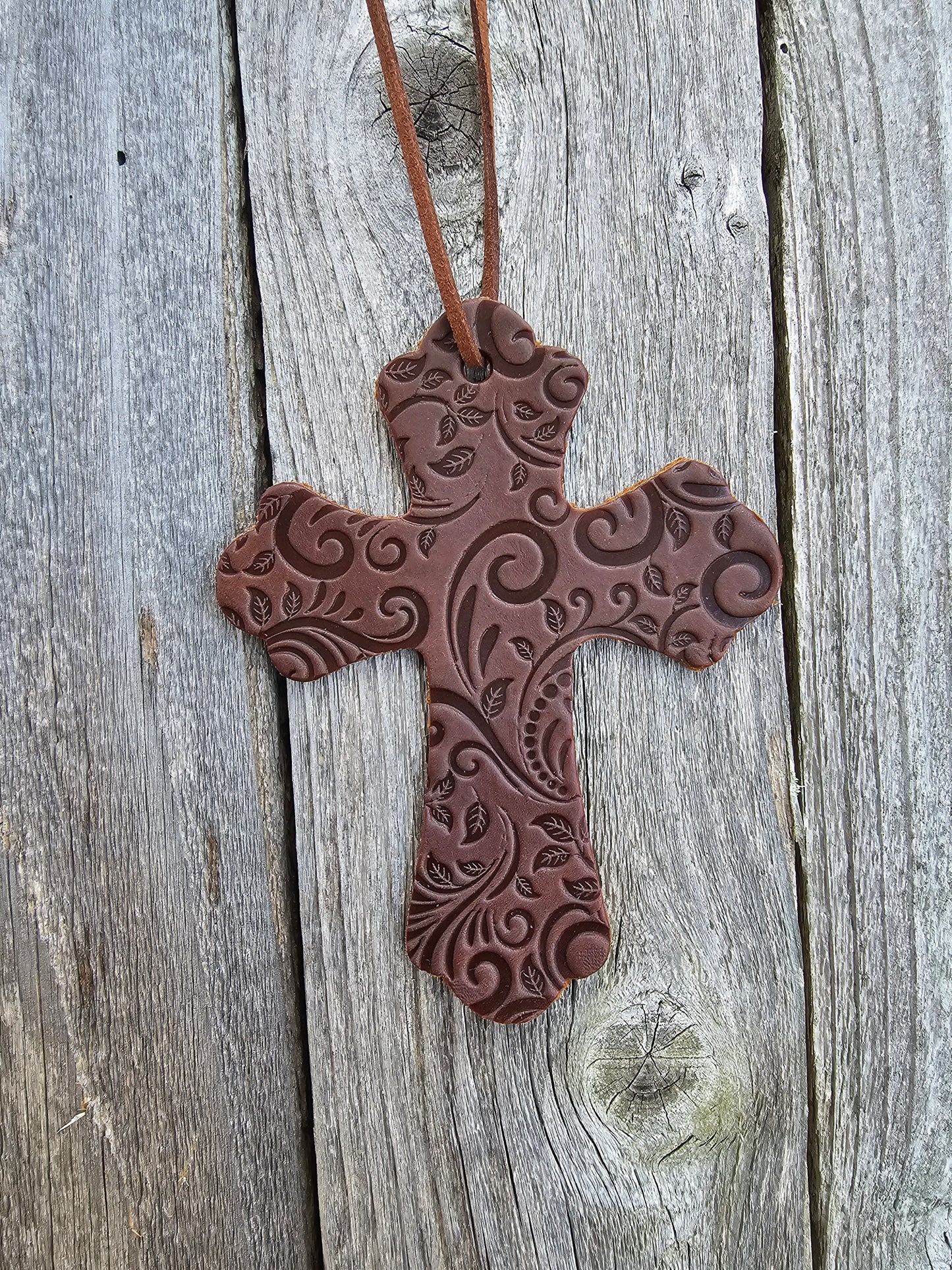 Cross Leather Freshener with Refresher Spray